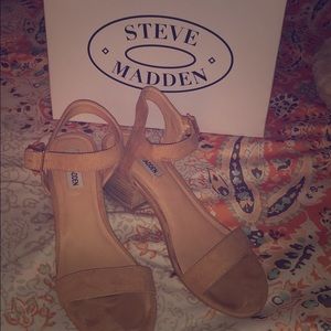 Steve Madden: Queen Tan